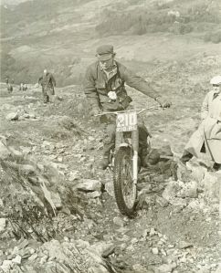 LEP - 1964 - Holder Photo