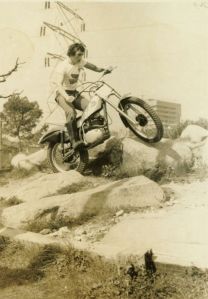 Rob Shepherd aboard the factory 305cc short-stroke Honda.