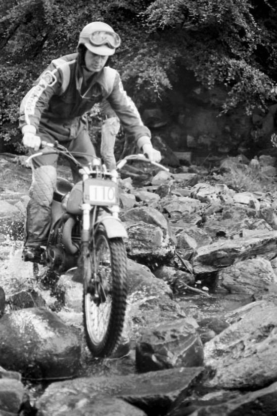 Alistair Macgillivray - JY