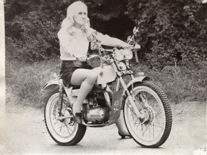 Renee stunt doubling