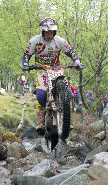 Rob Crawford (280 Aprilia) on Piper's Burn in the 1993 Scottish Six Days - © – Iain Lawrie, Kinlochleven.