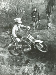 American, Bernie Schreiber (325 Bultaco) in his first Scottish in 1977 on Kilmonivaig section near Spean Bridge on the second day's run. Schreiber finished in 11th position losing 98 marks. Photo: Iain C. Clark, Fort William.