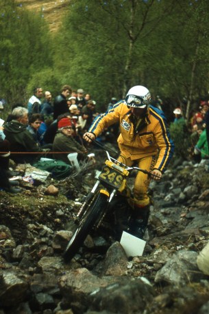 Gilles Burgat on his way to victory in 1981 on the 280cc SWM seen here on Cnoc A linnhe. Photo copyright: Iain Lawrie, Kinlochleven.
