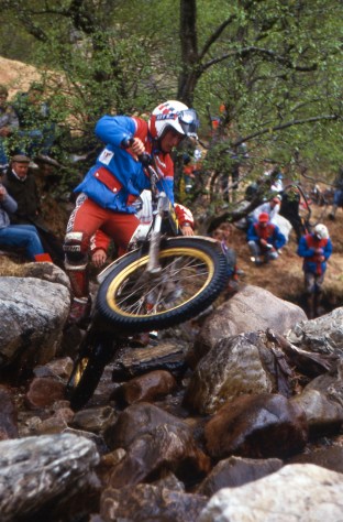 Steve Saunders (Fantic) on Mamore in 1987 -