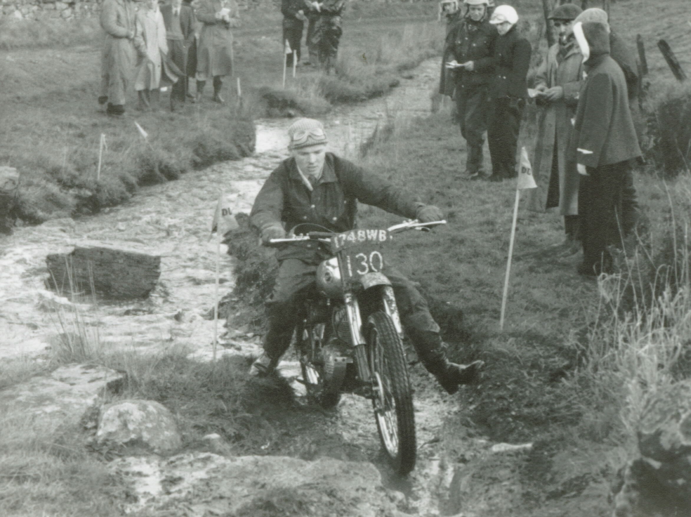 a-h-bisby-197-dot-1957-scott-cw