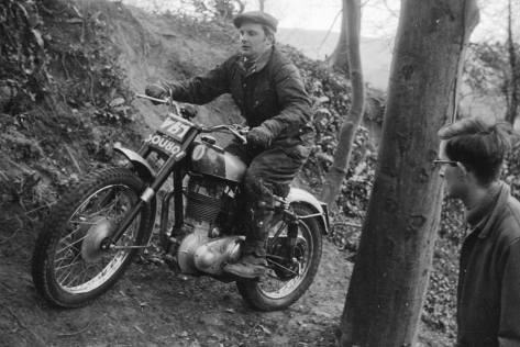 ray-russell-ariel-ron-custard-photo