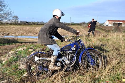 Red - John Griffiths - Newtownards - 1937 OK Supreme with a 250cc JAP engine - classic trial on John Whites farm - CS