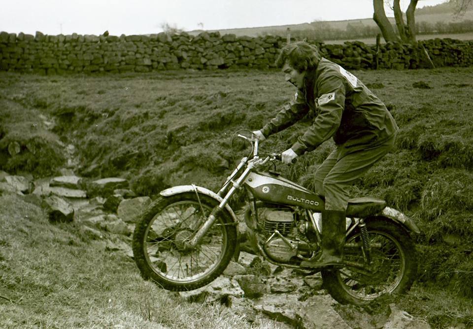 Barry Robinson on 325 Bultaco Model 133 - Photo Malcolm Rathmell
