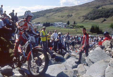 Adan Raga'00 Lagnaha