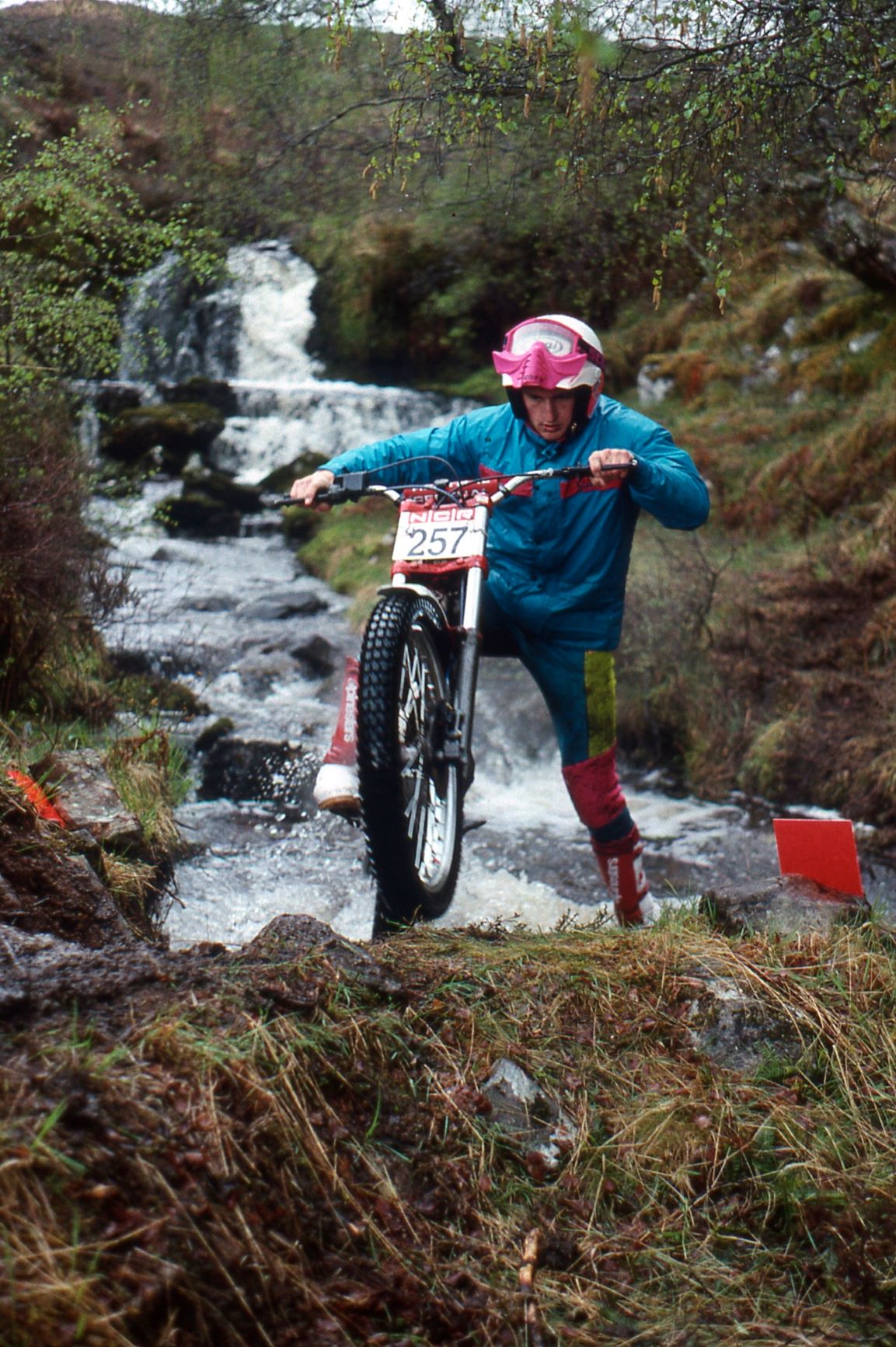 james Boggis'90 Achlain