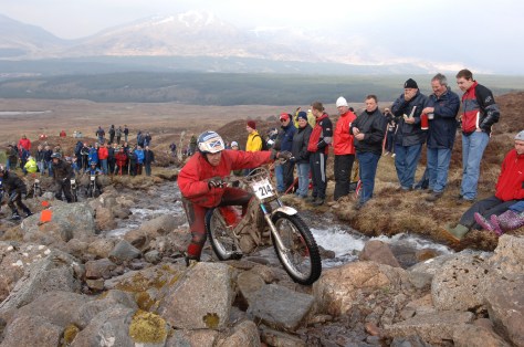 MacNiven Neil(Montesa315)TS)D4 101