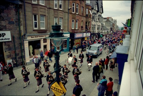 Parade 1999 1