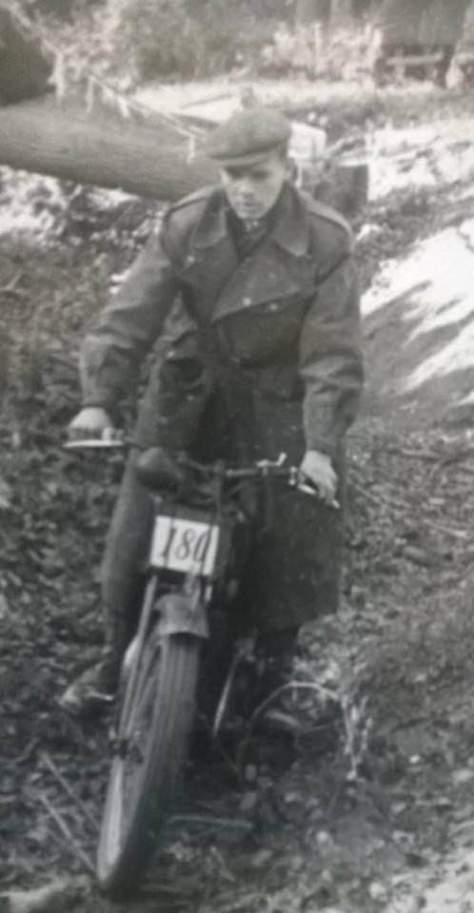 In the 1948 Whickham Harvest Trial run by the North Kent Trials Combine - Photo: Wicken Family Collection.